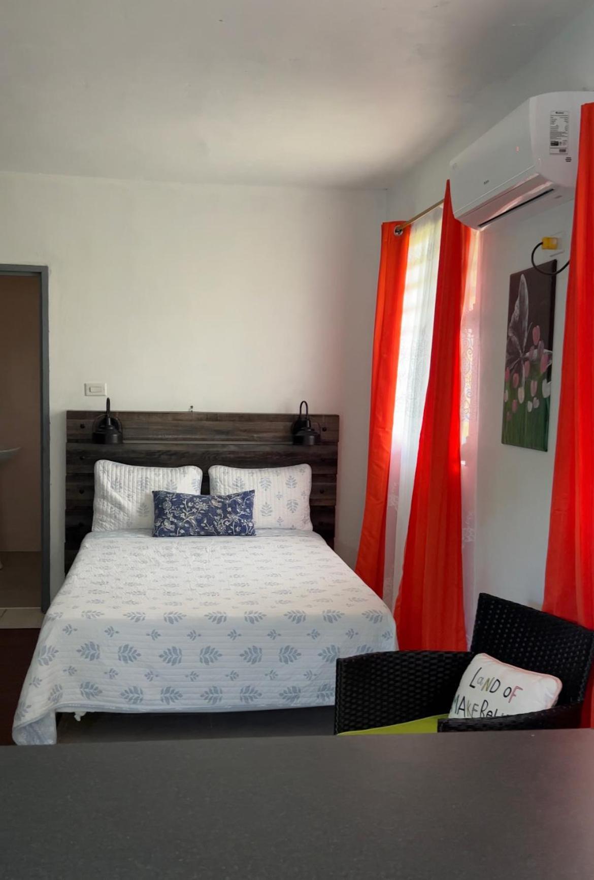 Cattleya Flor Hotel Oranjestad  Exterior foto